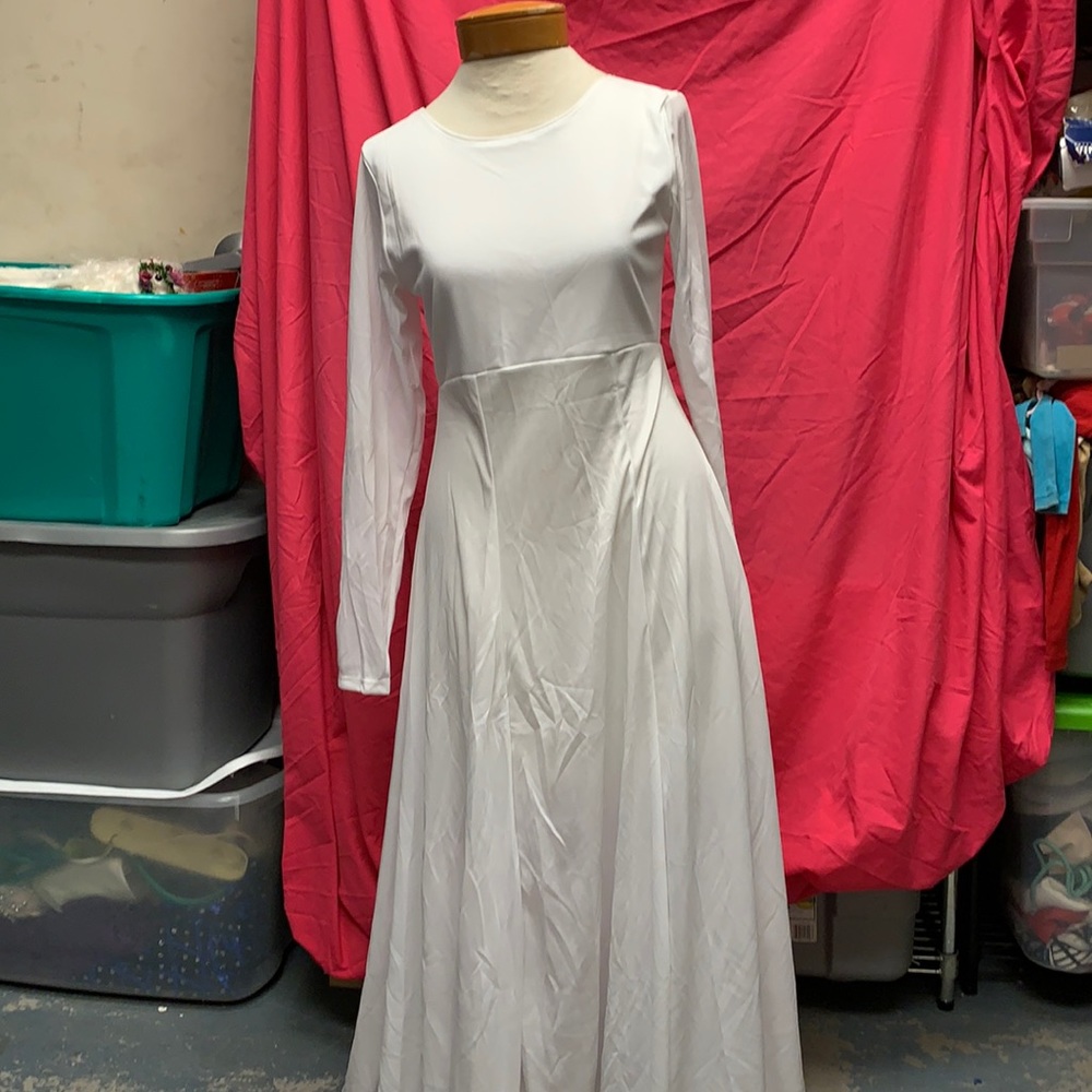 Body Wrappers Whimsical White Maxi Long Sleeve Dress M